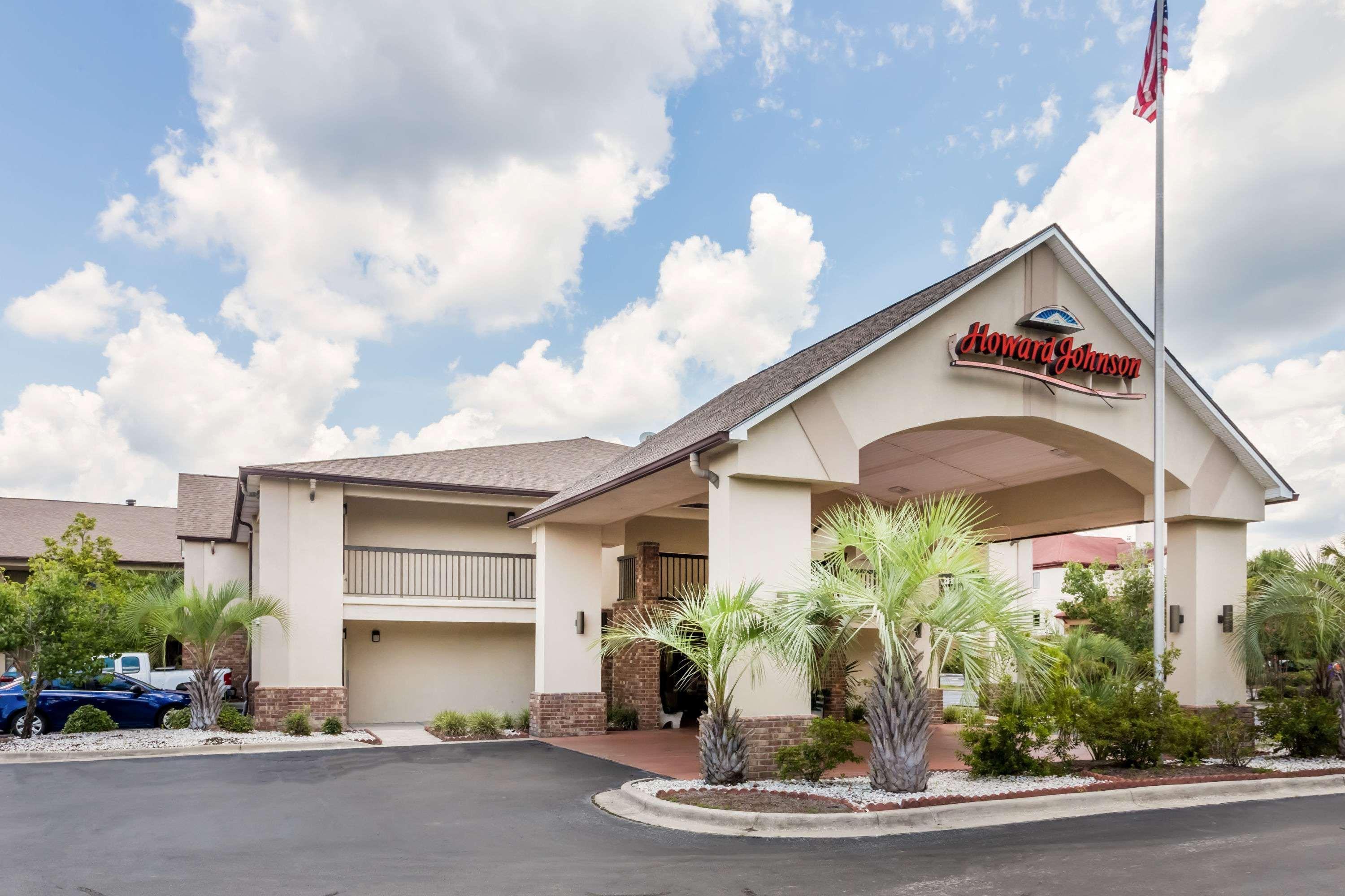 Howard Johnson By Wyndham Savannah Ga Джорджтаун Экстерьер фото